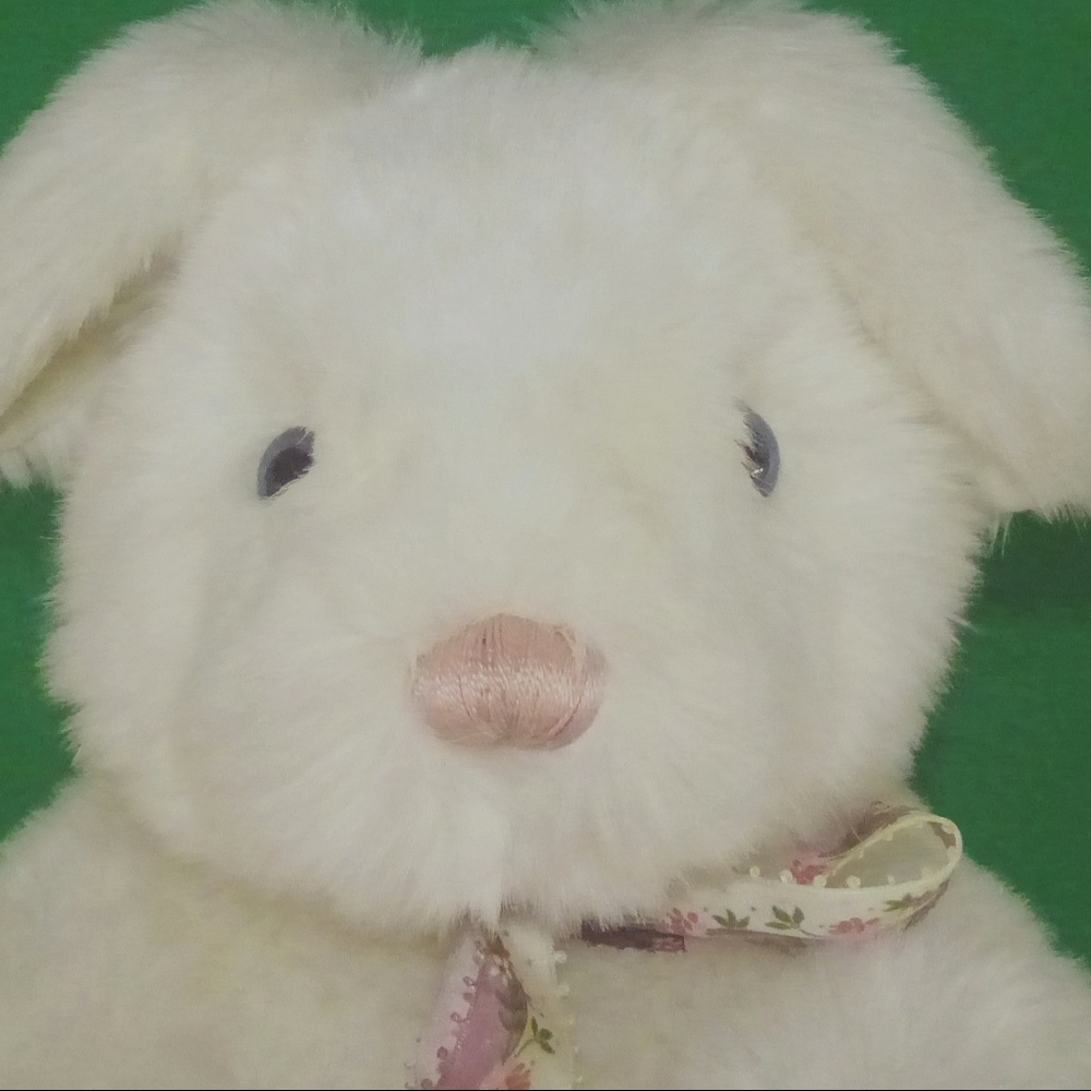 Gund Classic Easter Bunny Rabbit - Picture 5 of 5